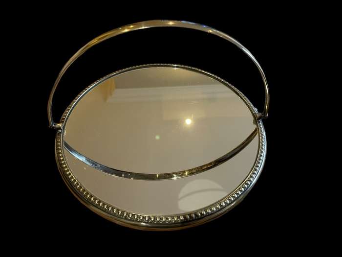 Display tray