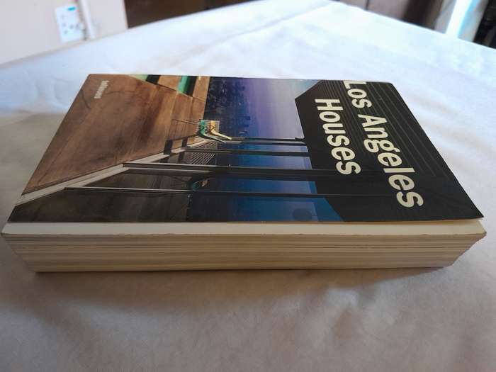 Los Angeles Houses book