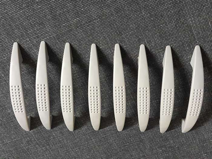 Door handles x 8