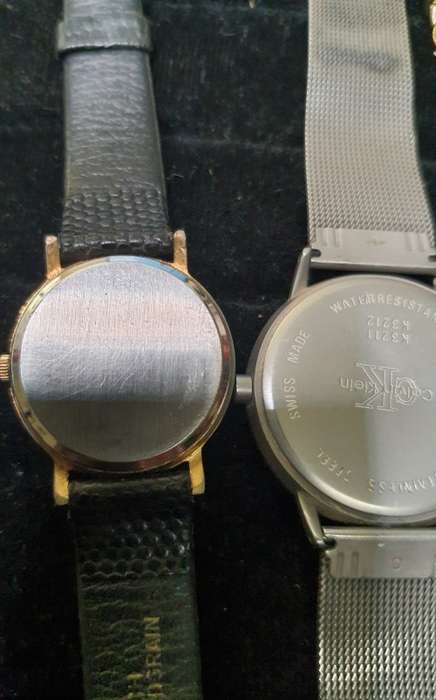 A COLLECTION OF VINTAGE WOMANS QUARTZ WATCHES SOLD AS IS NOT TESTED