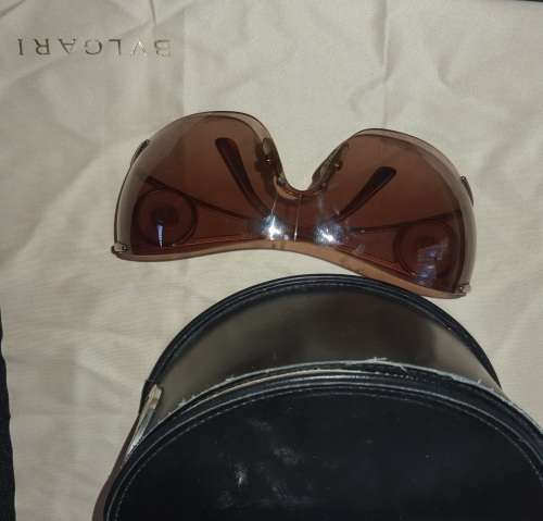 A RARE VINTAGE WOMANS BVLGARI SUNGLASSES SOLD AS IS