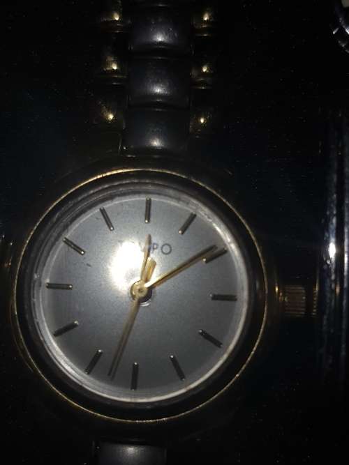 A VINTAGE JOBLOT QUARTZ WOMANS WATCHES