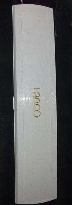 A VINTAGE GOLD PLATED LANCO LADIES WATCH IN ITS ORIGINAL BOX SOLD AS IS NOT TESTED