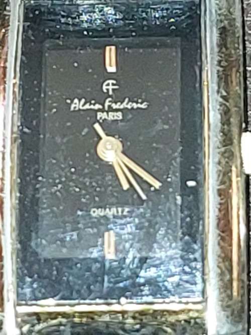 A RARE COLLECTION WOMANS WRIST WATCHES