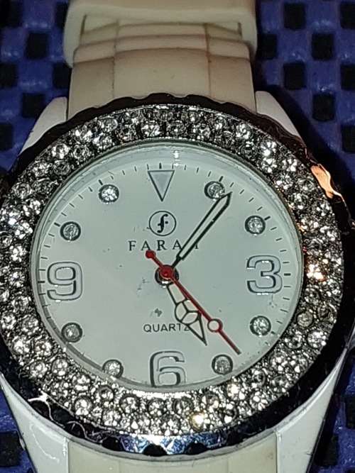 A COLLECTION OF COSTUME WOMANS WRIST WATCHES SOLD AS IS NOT TESTED