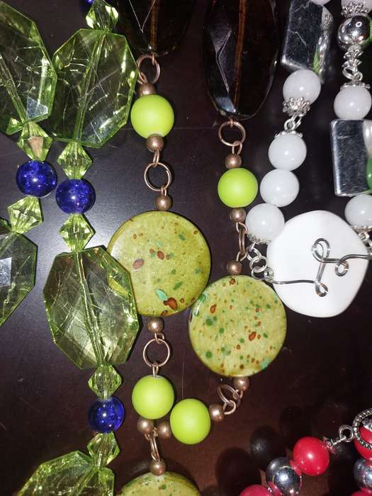 A JOB LOT COSTUME NECKLACES SOLD AS IS