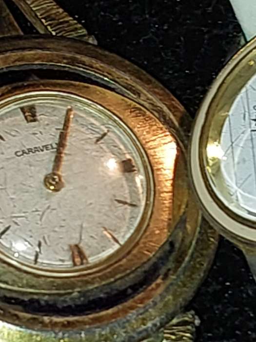 A JOB LOT WOMAN`S WRISTWATCHES SOLD AS IS NOT TESTED