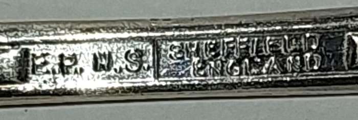 ANTIQUE SILVER PLATE EPNS MADE IN SHEFFIELD ENGLAND SET OF 10 TEASPOONS