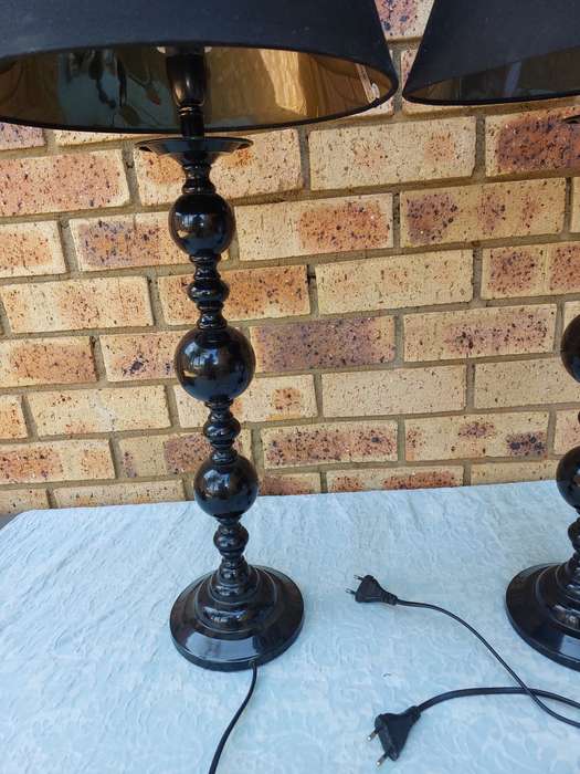 A SET OF PLASTIC POLYMER BLACK LAMP SHADES