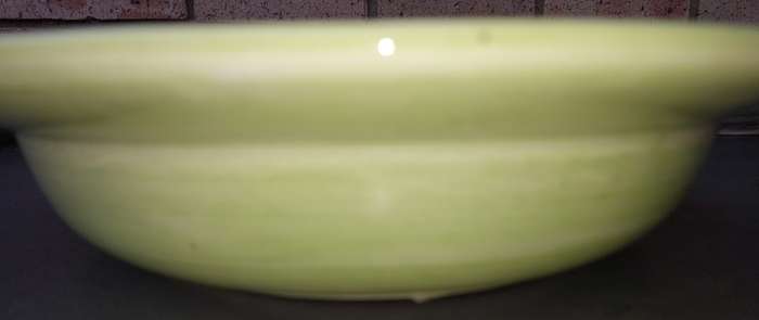A VINTAGE FLORAL PORCELAIN CERAMIC FRUIT  BOWL