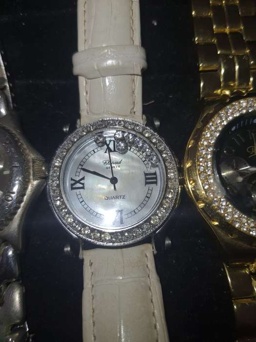 A JOB LOT FANCY DRESS WRIST WATCHES