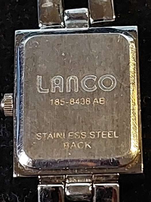 TWO VINTAGE LADIES LANCO DRESS WATCHES