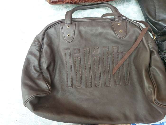 A VINTAGE JOB LOT DESIGNER FASHION LADYS TOTE HANDBAGS