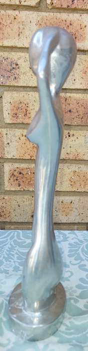 An art decor figurine naked lady 31 centimetres in height