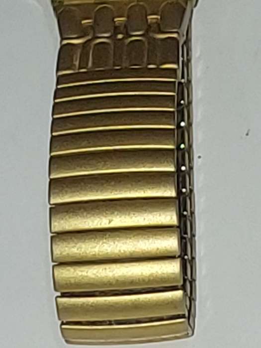 A VINTAGE SWATCH DATE GOLDPLATED 9003
