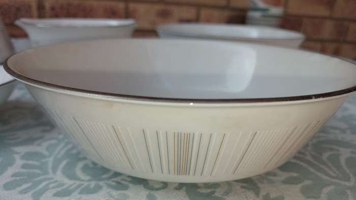 A VINTAGE NORATAKI 8 PIECE JAPAN 6531 DINNER SERVING SET