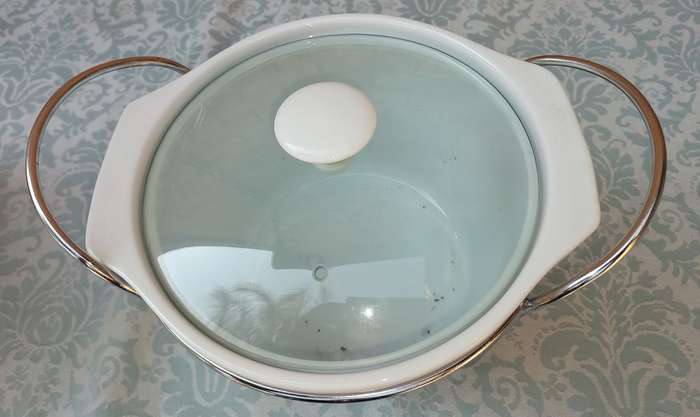 AN ART DECOR FOOD WARMER WHITE PORCELAIN