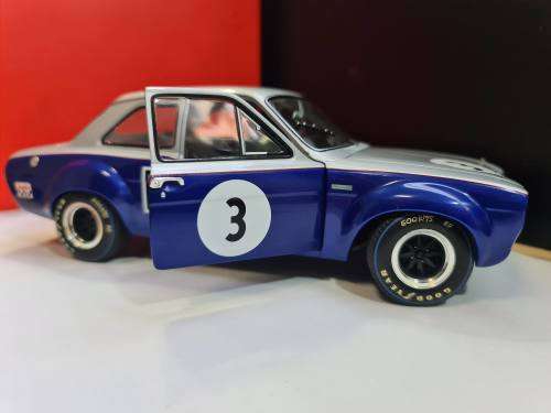 Models - Minichamps 1.18 Scale Ford Escort MK1 TC - ADAC