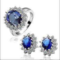 BEST OFFER!!!!- THIS IS THE MOST BEAUTIFUL RING AND EARRINGS... A MUST! LOOK AT THIS RING!!!!