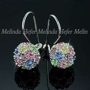THIS IS A ABSOLUTELY BEAUTIFUL ITEM! IMPRESSIVE EARRINGS, SWAROVSKI ELEMENTS - MUST BID!!!
