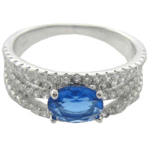 SOLID SILVER! THIS IS A ABSOLUTELY MUST BID! SOLID 925 MICRO SETTING RING! R1 AUCTION! ADD EARRINGS!