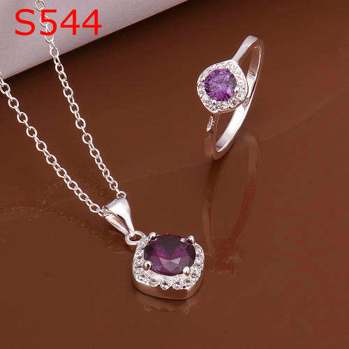 BEST OFFER! - IMPRESSIVE BEAUTIFUL SILVER RING AND NECKLACE SET- FIRST TIME EVER ON R1.00 AUCTION!