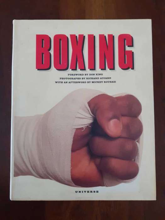 Boxing ~ Christian Delcourt
