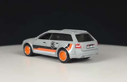 2023 MATCHBOX 70th COLLECTORS EDITION 2002 AUDI RS 6 AVANT