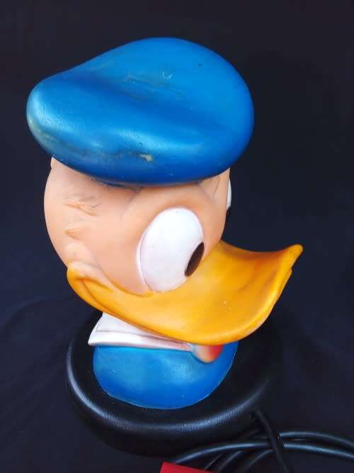 QUIRKY VINTAGE 1984 DONALD DUCK LAMP (MADE BY ILLUMINA) - NOT TESTED