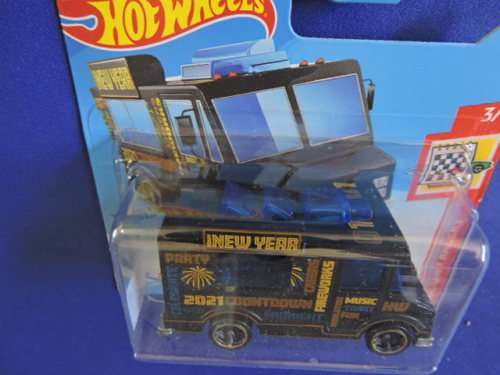 Hot Wheels QUICK BITE ( 2021 countdown party )