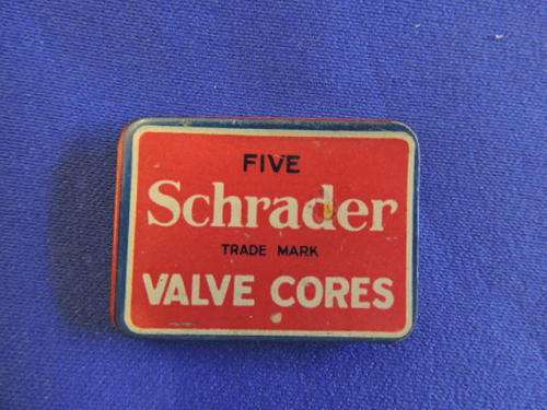 Vintage SCHRADER VALVE CORES Tin Blik