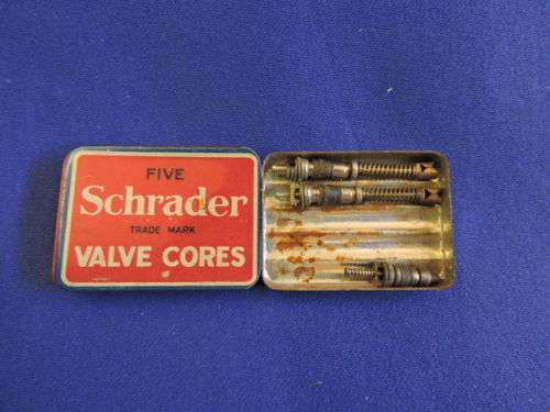 Vintage SCHRADER VALVE CORES Tin Blik