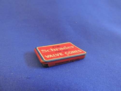 Vintage SCHRADER VALVE CORES Tin Blik