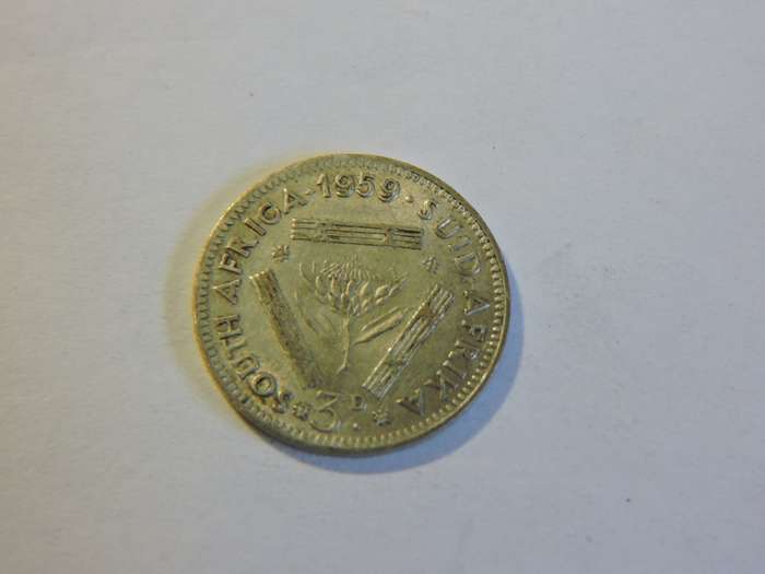 1959 SA Union 2 1/2d Tickey Threepence Silver coin  # Missing ` KG` #