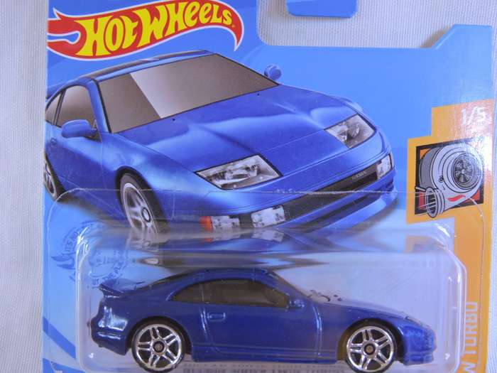 Hot Wheels NISSAN 300 ZX Twin Turbo ( Blue  ) Like DATSUN