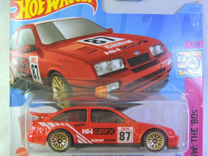 Hot Wheels FORD Sierra Cosworth ( Red #87 )