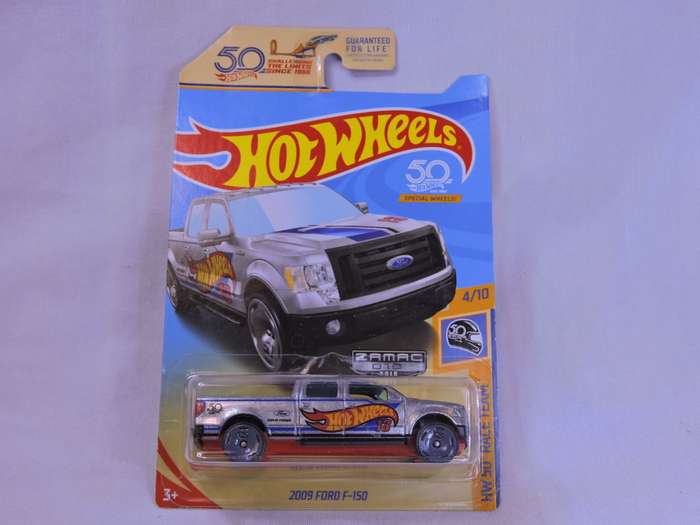 Hot wheels FORD F-150 Pick up Bakkie ( HW ZAMAC ) Special 50th Rims Long Card