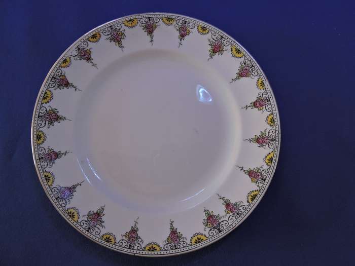 Royal Albert Trio   Vintage fine porcelain