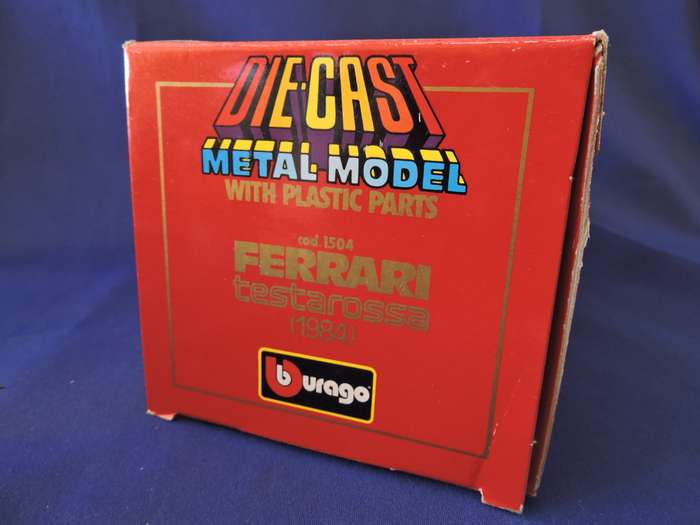 Bburago FERRARI Testarossa ( Red )  1/24