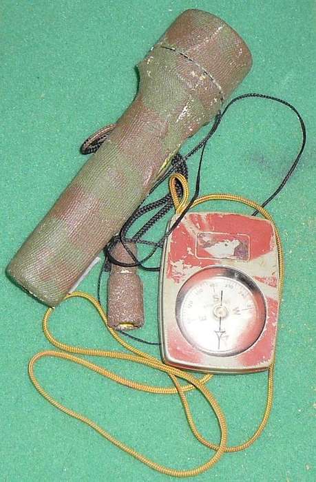 RECCE OPERATORS TORCH & COMPASS LOT