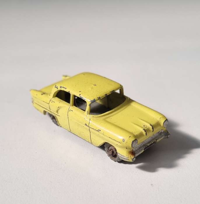 Matchbox Lesney 45A Vauxhall Victor