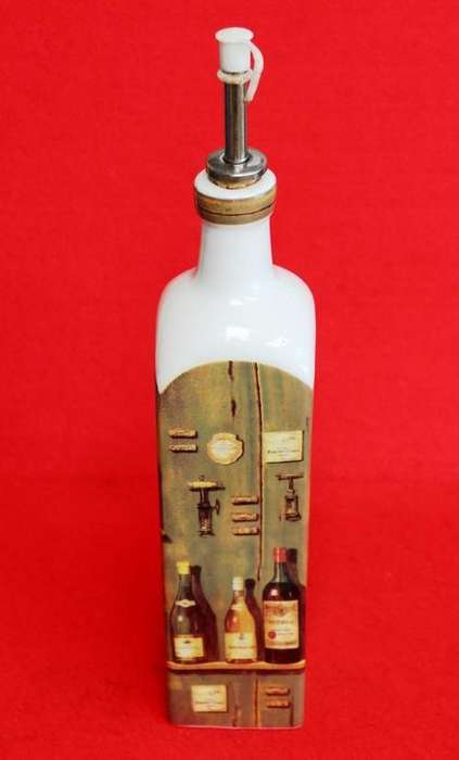 OLIVE OIL BOTTLE WITH REMOVABLE SPOUT - William James