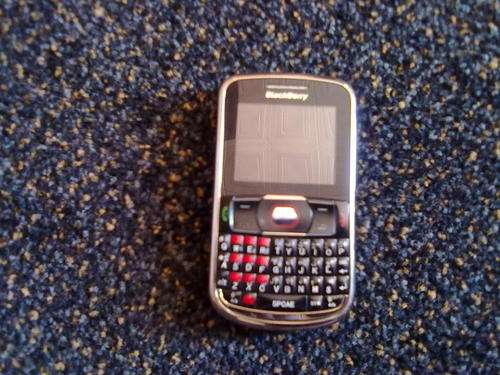 8900x mini (DUAL SIM)**BEAUTIFUL CELLPHONE**Please Read