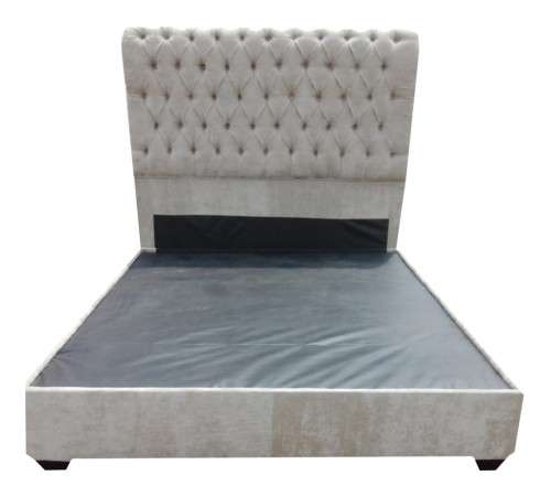Chesterfield Bedroom Set