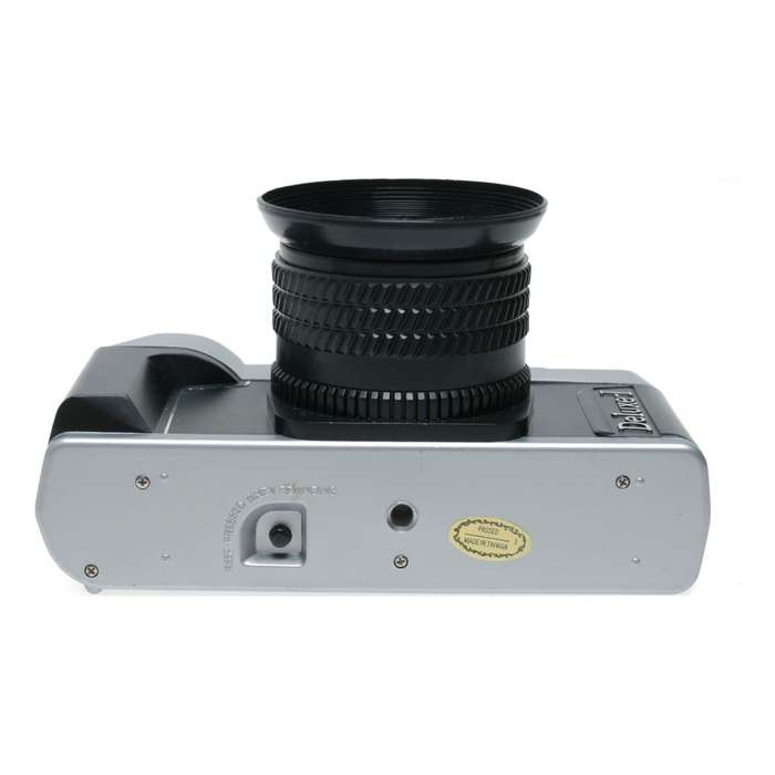 Sounex S 3000 camera focus free - 50mm 1.6.3 optical lens in good condition. In original box