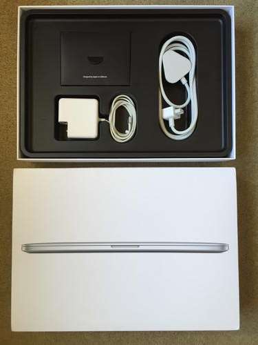 Mid 2015 Apple MacBook Pro 15 Inch i7 2.2GHz / 16GB / 256GB SSD - 1 Year AppleCare Warranty