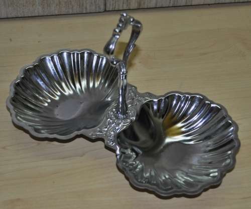 Vintage Silver Plated Double Shell Bonbon dish/serving tray/candy dish
