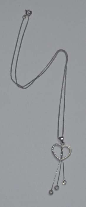 Vintage Middle Eastern YT900 Sterling Silver Heart and Crystal Pendant on 925 Silver Chain