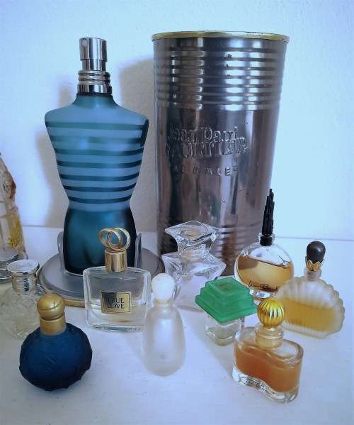 Lot of Vintage and Contemporary Collectible Perfume Bottles