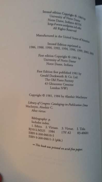 BOOKS After Virtue - Alasdair Mac Intyre
